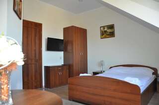 Отель Hotel Viwaldi Baruchowo Улучшенный двухместный номер с 1 кроватью-3